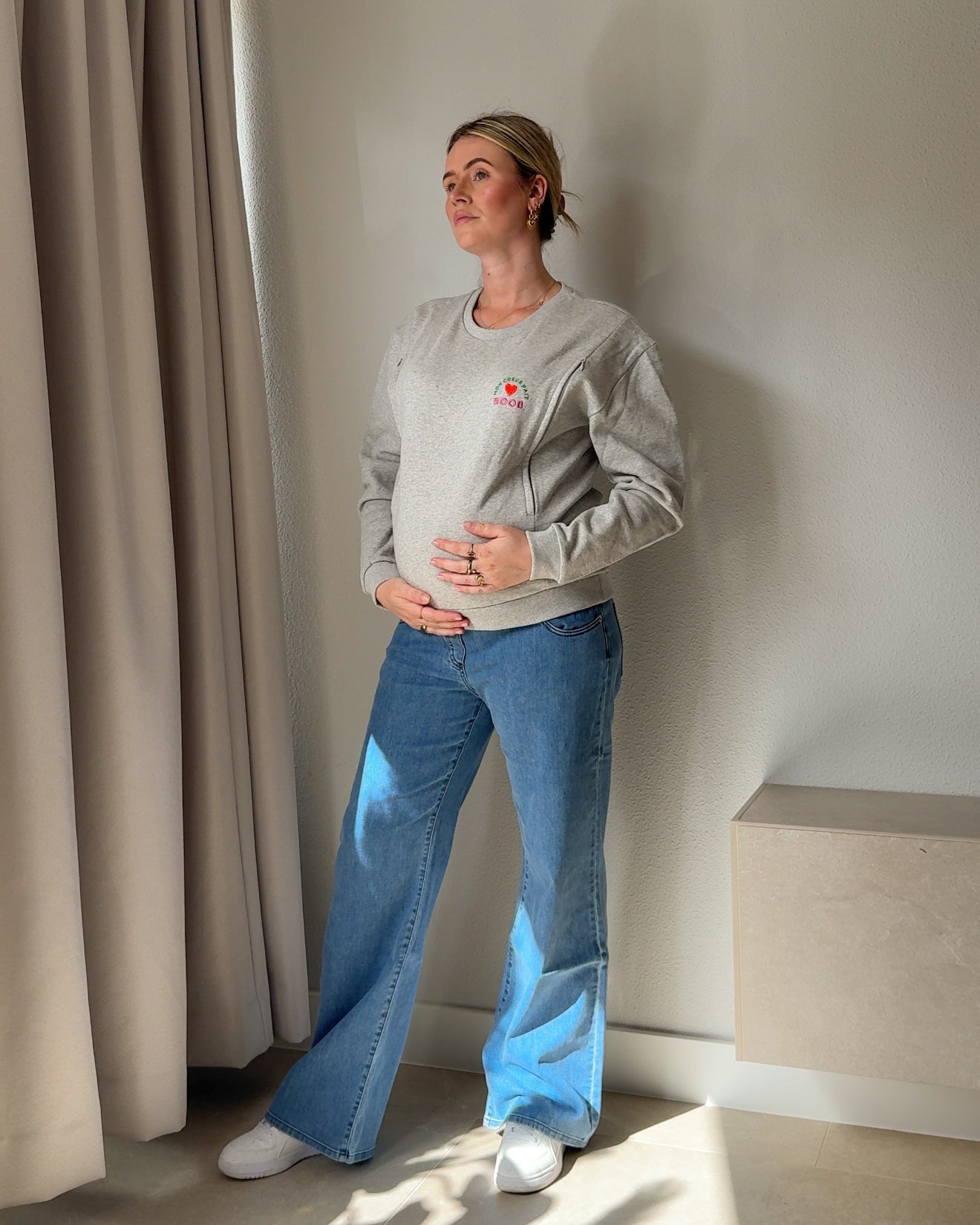 Signature Nursing Sweater - Mon Coeur